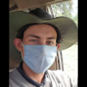 Meet your Posher, Adolfo